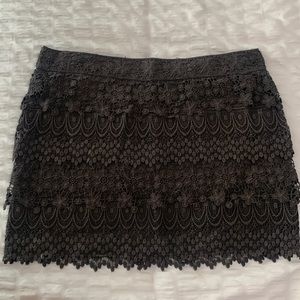 American Eagle Lace mini skirt. Size 6